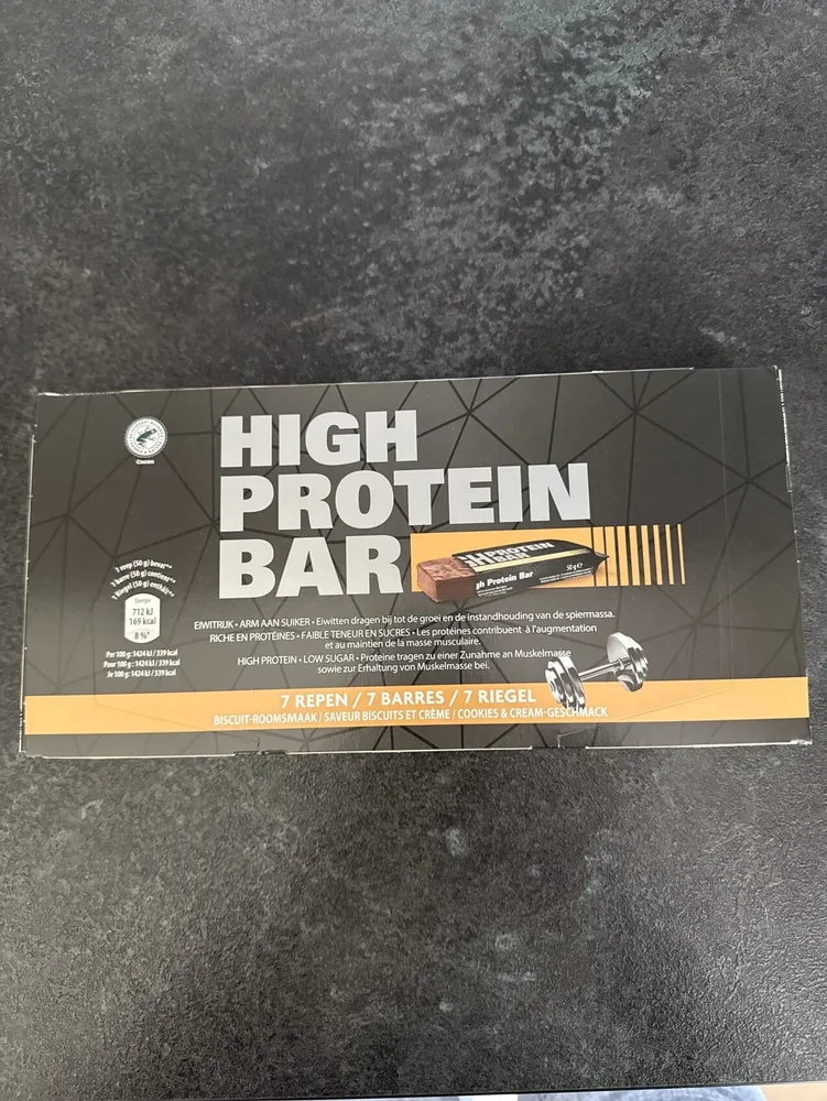 Aldi High Proteine Bar Biscuit Room