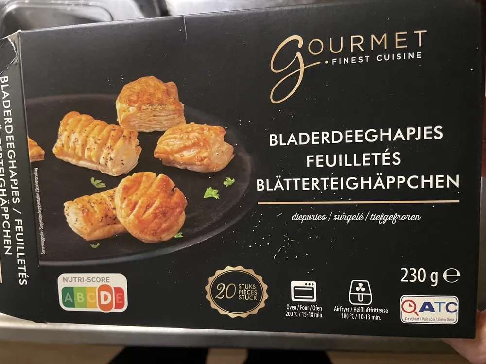 Bladerdeeghapjes