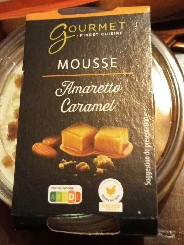 Mousse amaretto caramel
