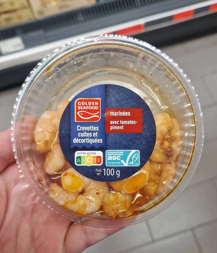Crevettes cuites et décortiquées - tomates et piment