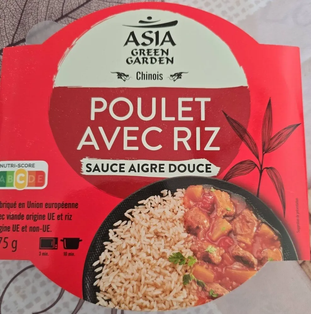 Poulet avec riz, sauce aigre douce