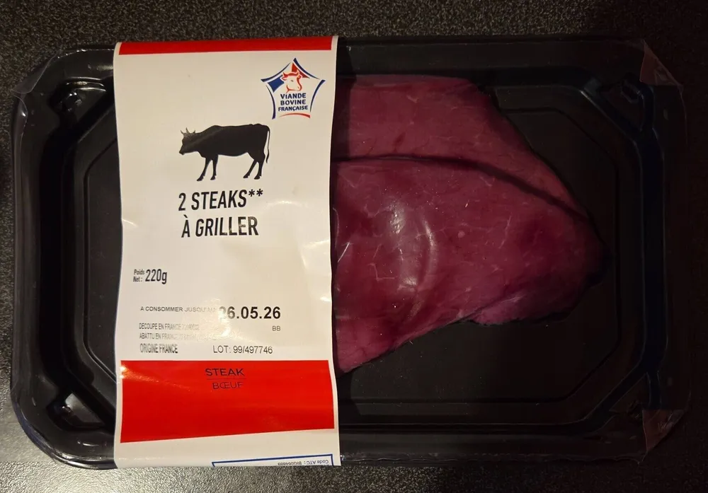 2 steaks** de bœuf à griller