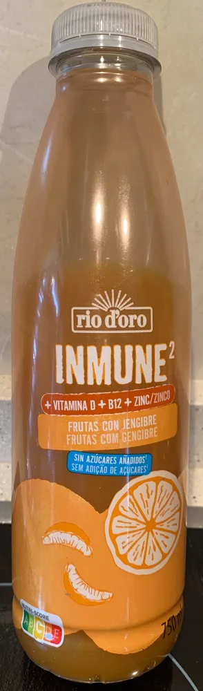 Zumo de frutas con jengibre inmune