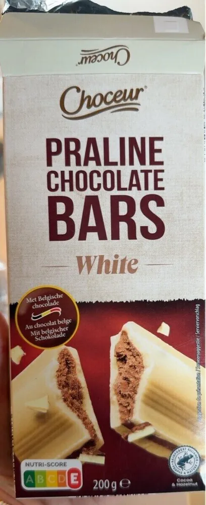 Praline chocolate bars white