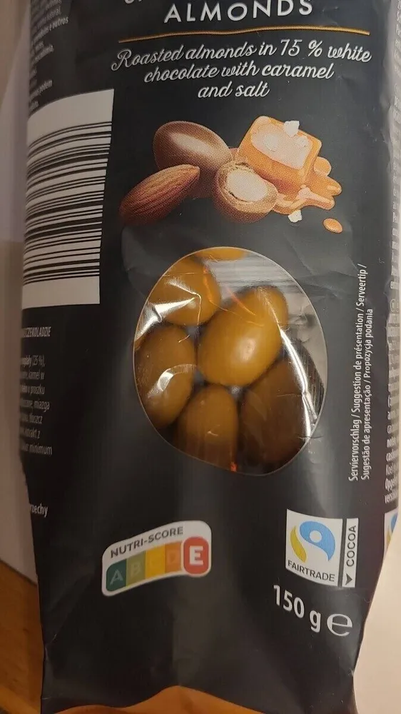 Salted caramel almonds