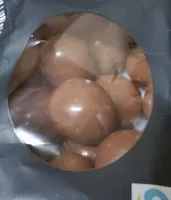 Milk chocolate macadam nuts