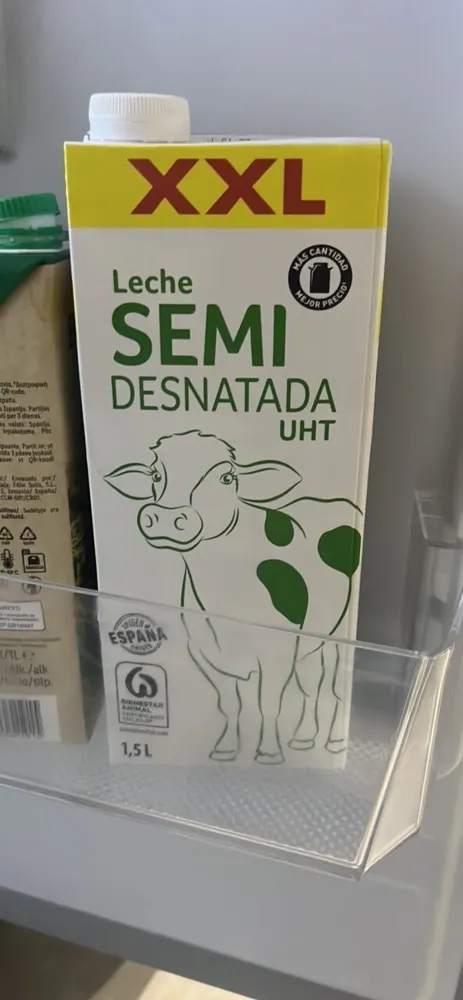 Leche Semi Desnatada UHT