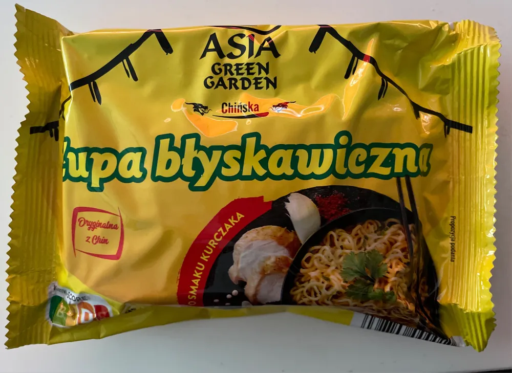 Zupa błyskawiczna o smaku kurczaka