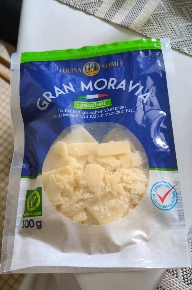 Parmesan gehobelt