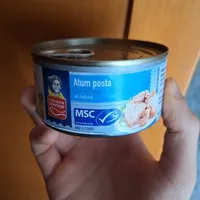 Atum posta ao natural