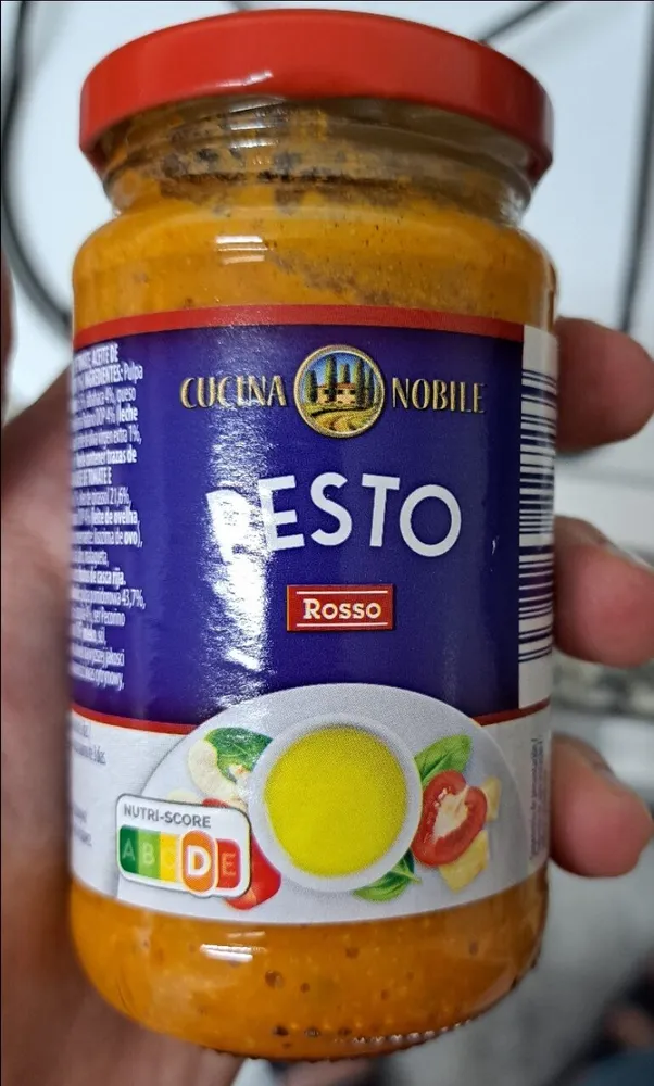 Pesto rojo