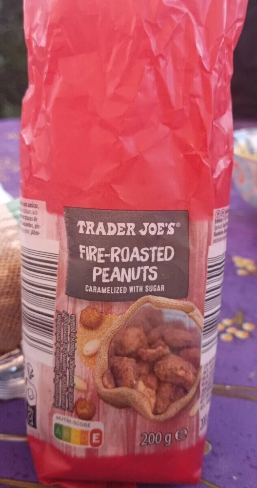 Fire-roasted peanuts