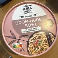 Udon-Nudel-Bowl mit Sauce nach Kimchi Art Gewürzt