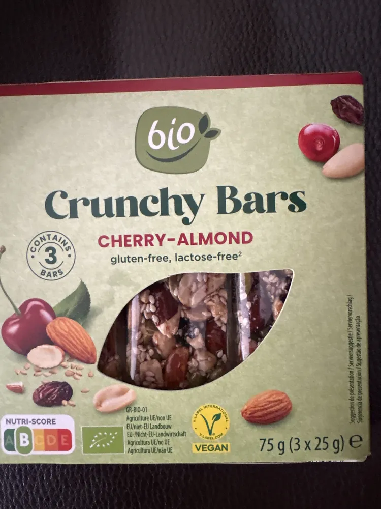 Crunchy Bars Cherry Almond