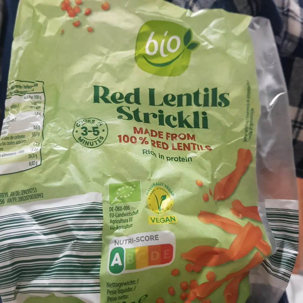 Rote Linsen Nudeln