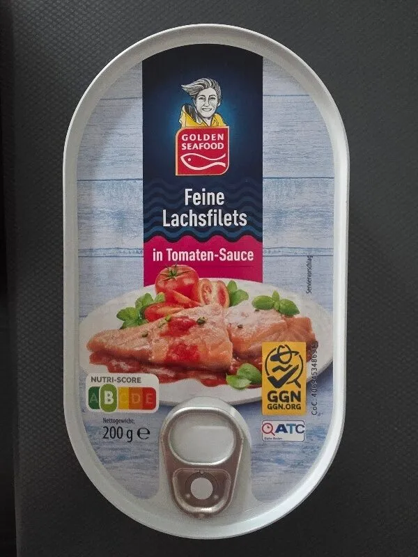 Feine Lachsfilets in Tomaten Sauce