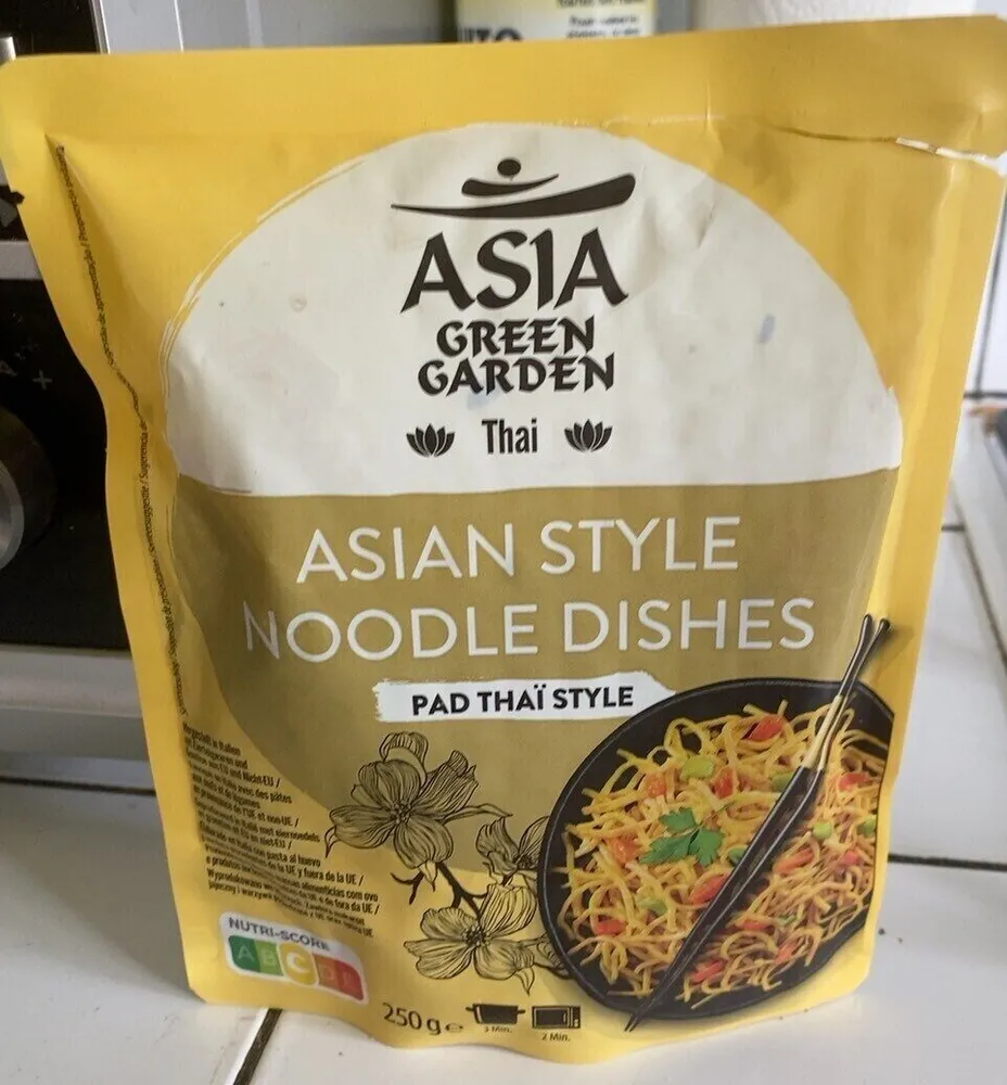 Asian style noodles dishes