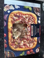 Chianti Beef Pizza