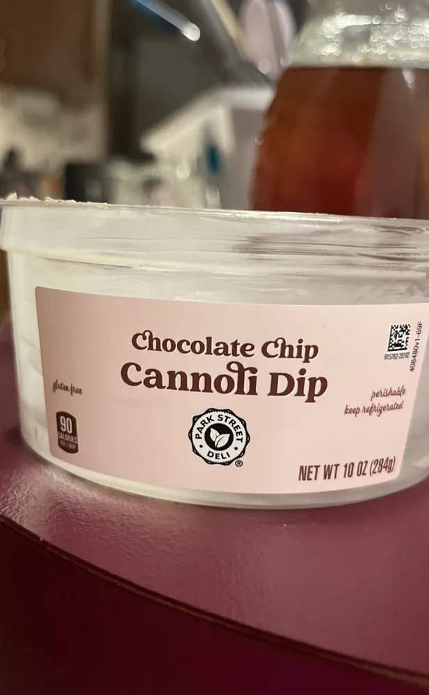 Chocolate Chip Cannoli Dip