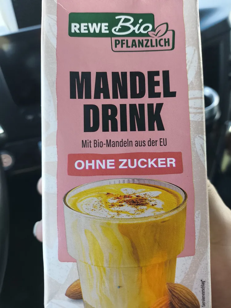Mandel Drink