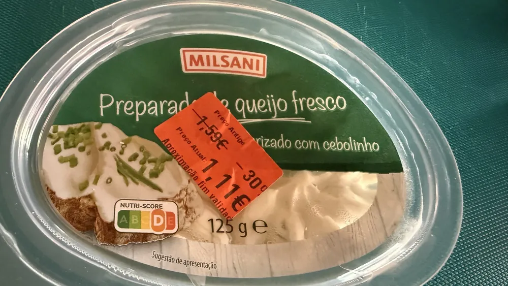 Preparado de queijo fresco com cebolinho