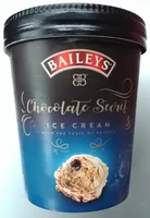 Dairy ice cream with cream preparation with chocolate flavour and alcohol and bourbon vanilla flavoured dairy ice cream with chocolate sauce (13 %).