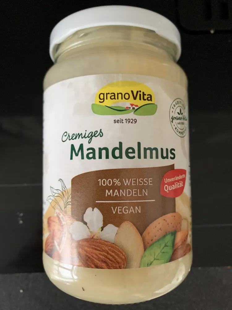 cremiges Mandelmus