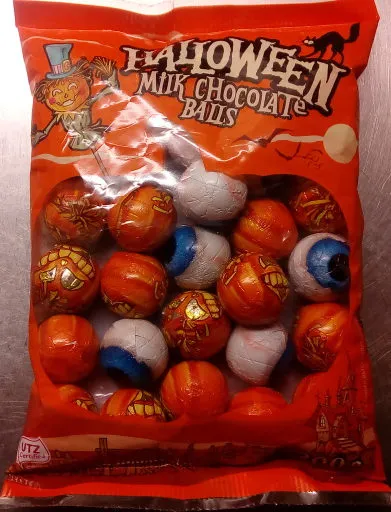 Halloween milk chocolate balls