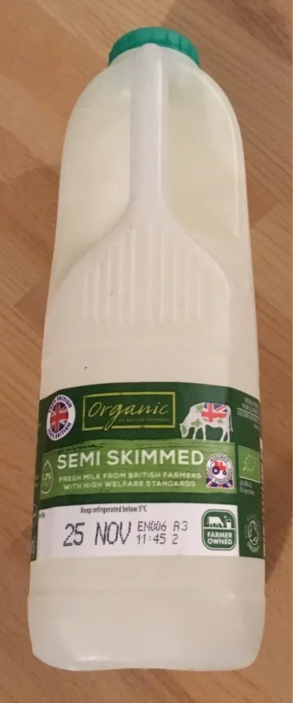 Organic semi skimmed milk