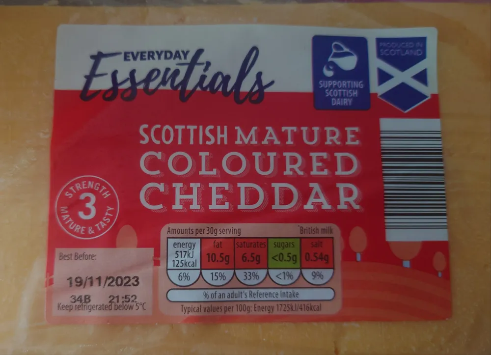 SCOTTISH MATURE COLOURED CHEDDAR