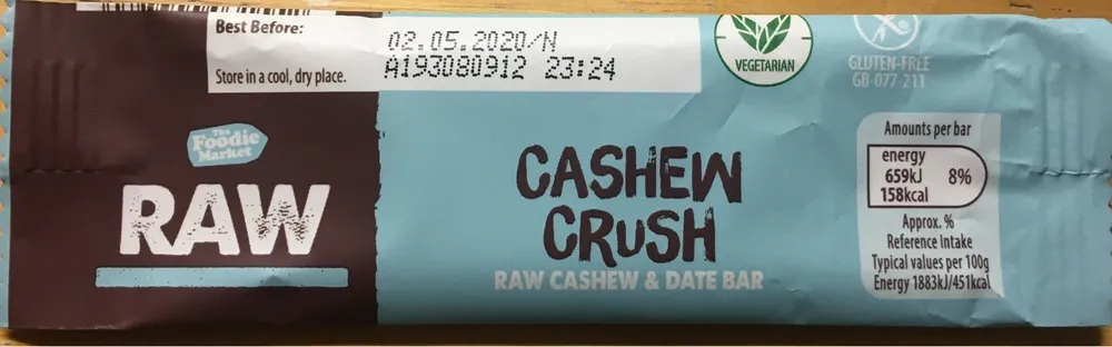 Raw cashew & date bar