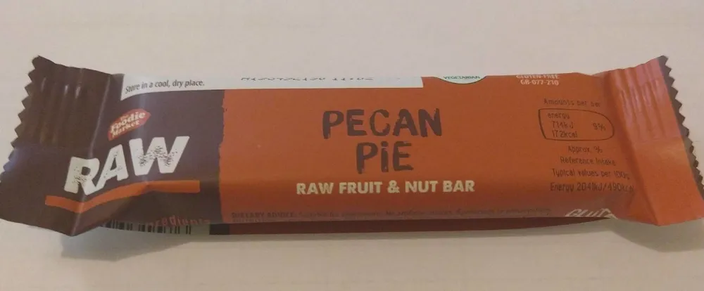 Pecan Pie fruit and nut bar