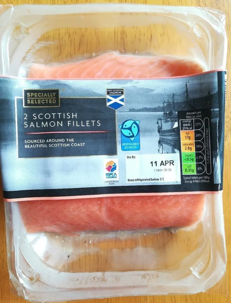 2 Scottish Salmon Fillets