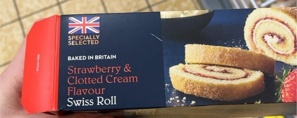Strawberry swiss roll