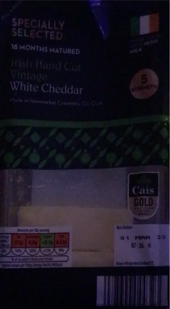 Irish Hand Cut Vintage White Chedder
