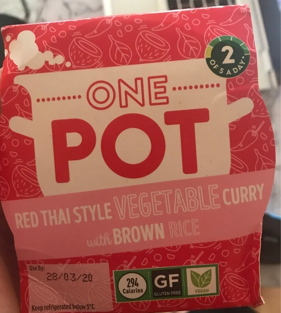 One pot red thai style vegetable curry