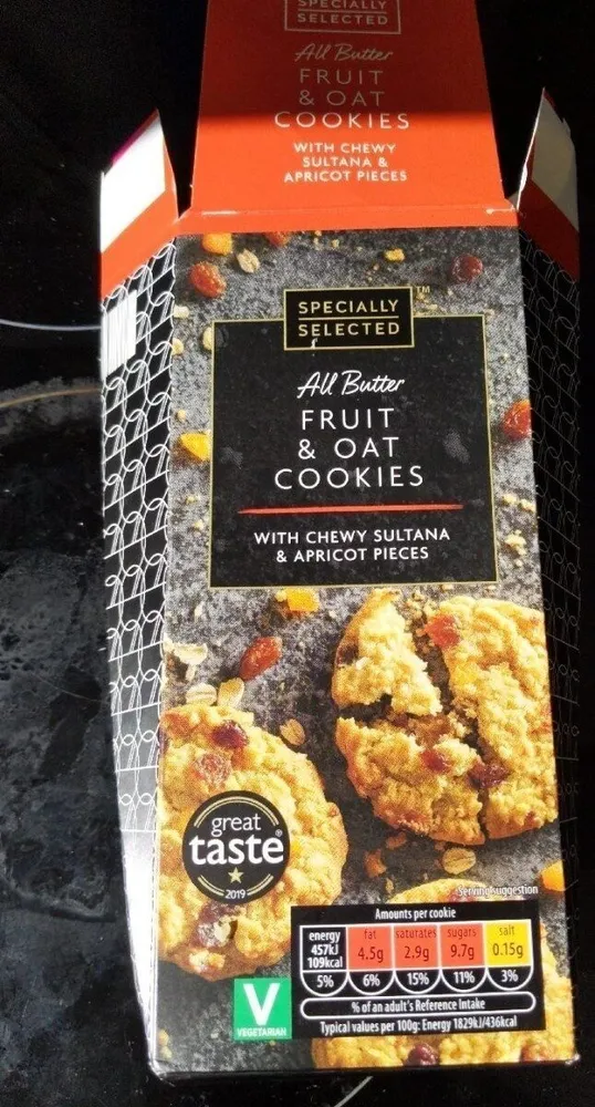 All butter fruit and oat cookies