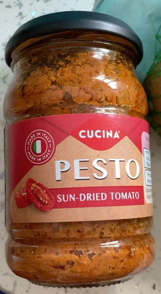 Pesto sun-dried tomato