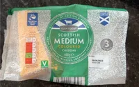 Scottish Medium Coloured Cheddar