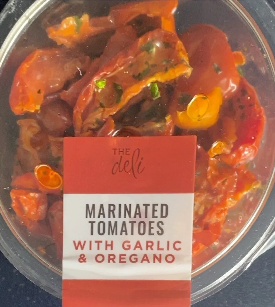 Marinated tomatoes with garlic and oregano