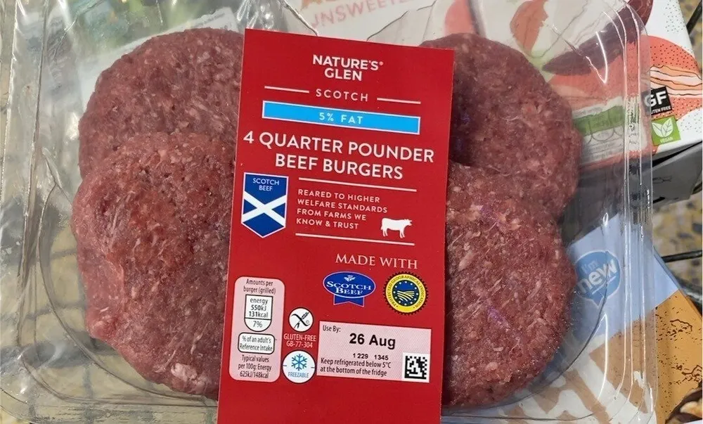 Quarter pounder beef burgers