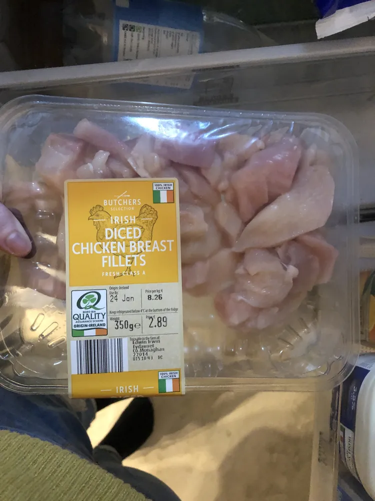Diced chicken breasr