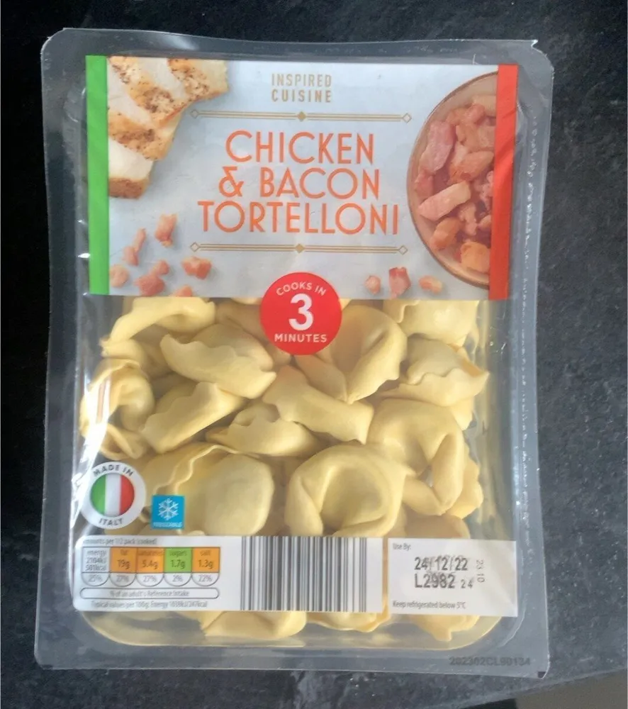 Chicken and bacon tortelloni