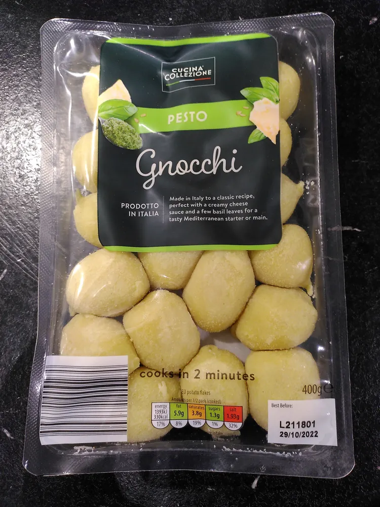 FILLED GNOCCHI pesto
