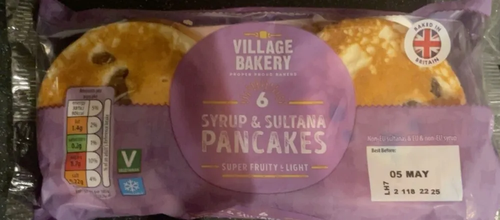 6 syrup & sultana pancakes