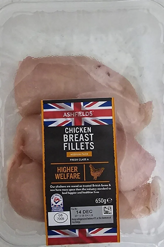 CHICKEN BREAST FILLETS