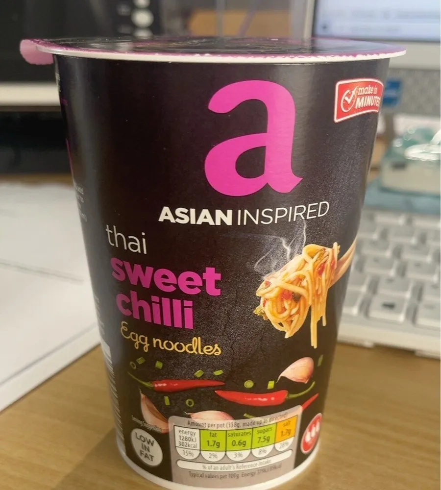 Thai sweet chilli egg noodles