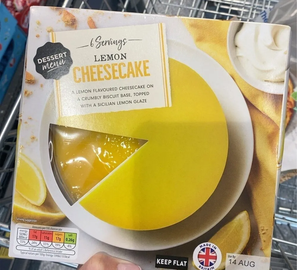 Lemon cheesecake