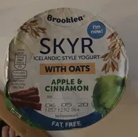 Apple and cinamon with oats