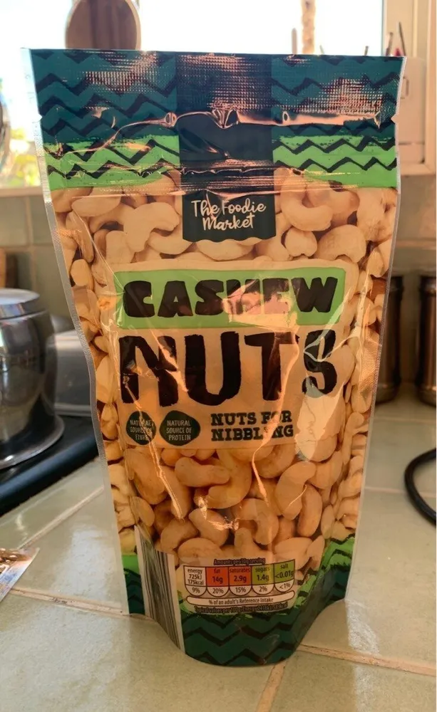 Cashew nuts